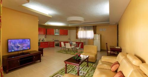 Apartamento Royal Suites Hotel - Tree-bedrooms Suite 2