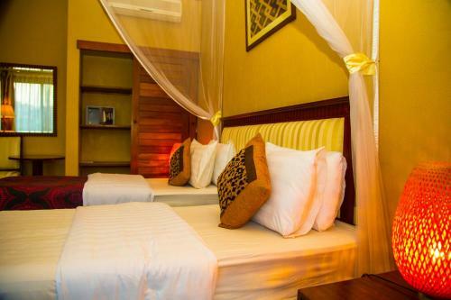 Hotel Humura Resorts