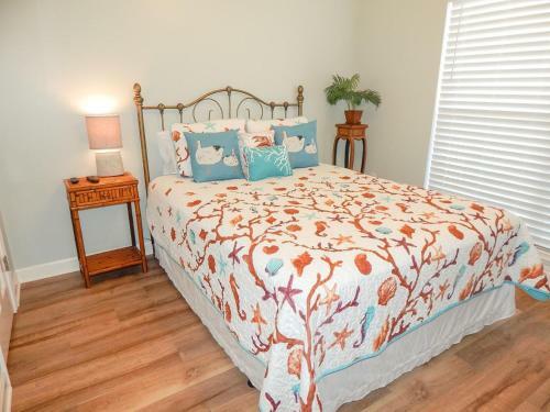 042 North Shore Home