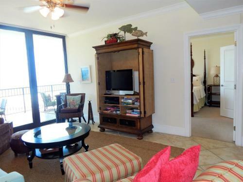 Apartamento 719 Holiday Isle 719 Condo