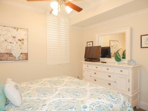 607 Holiday Isle 607 Home
