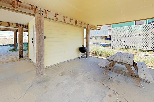 Beachside ?daydream Hideaway? W/ Vast Gulf Views Home