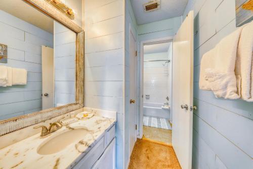 The Sands #102