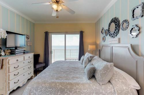 Apartamento Crystal Shores West Condos