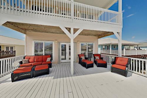 1387 W Lagoon Ave Home