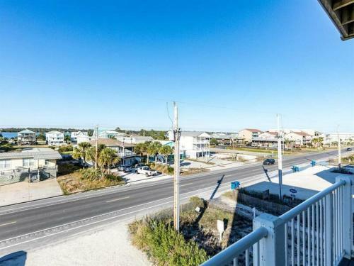 Sea Monster East By Meyer Vacation Rentals