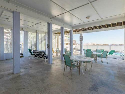 Sea Monster East By Meyer Vacation Rentals