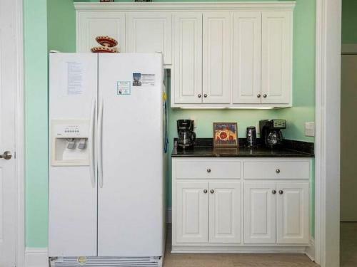 Sea Monster East By Meyer Vacation Rentals