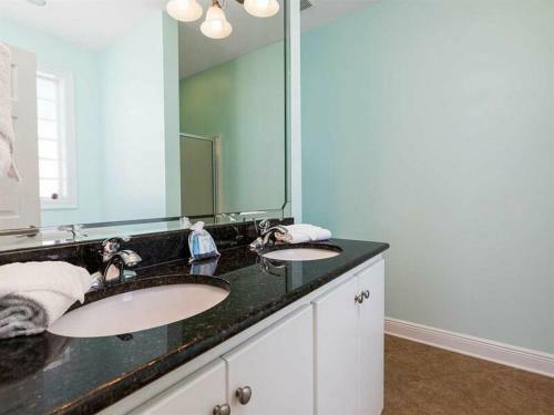 Sea Monster East By Meyer Vacation Rentals