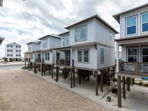 Cool Breeze By Meyer Vacation Rentals