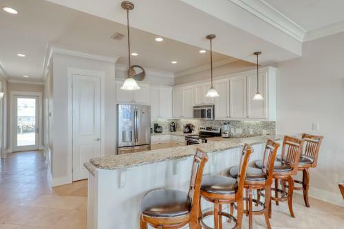 Gulf Shores License To Chill