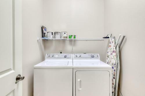 Gulf Shores License To Chill