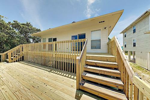 Apartamento New Listing! Blue Heron: 2 Lagoon-front Units Duplex