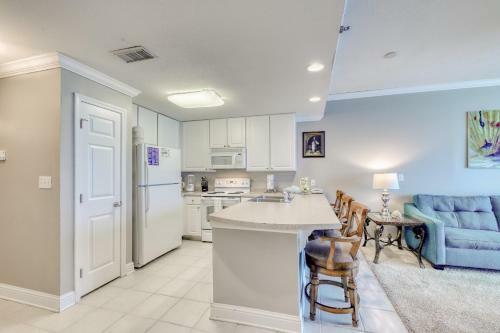 Lighthouse Condominiums III