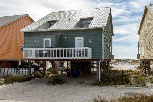 Aqua 99 By Meyer Vacation Rentals
