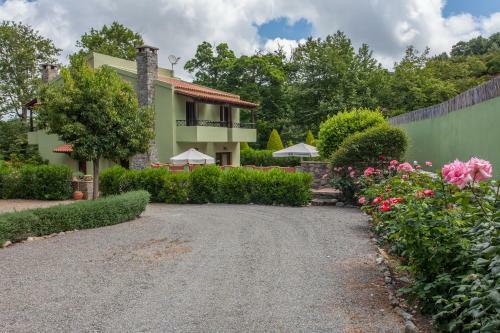 Arhontika Villas