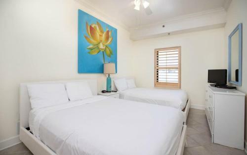 Hotel Phoenix Viii By Brett Robinson Vacations