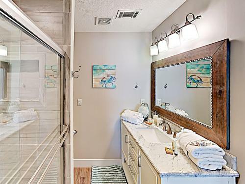 New Listing! Coastal Remodel ? Near Bay Home