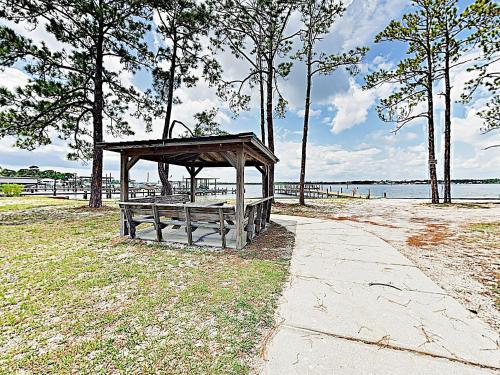 New Listing! Coastal Remodel ? Near Bay Home
