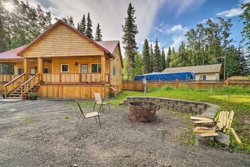 Townhome Near Kenai River With Deck And Fire Pit!
