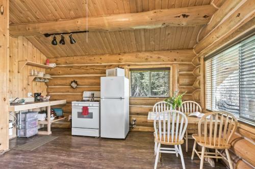 Sockeye Salmon - Kenai Kuik Cabins - River Access Cabin