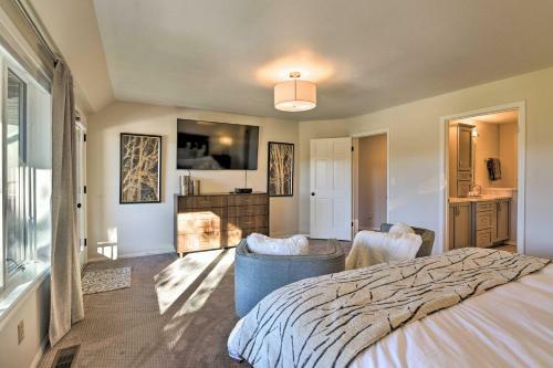 Cabin With Mtn View And Hot Tub By Continental Golf!
