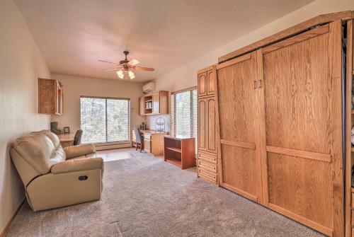 Secluded Heber Cabin With Valley Views And Deck!