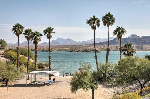 Quiet Escape Steps To Lake Havasu With Views And Grill!