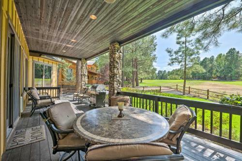 Lavish Pinetop Paradise With Central Location!