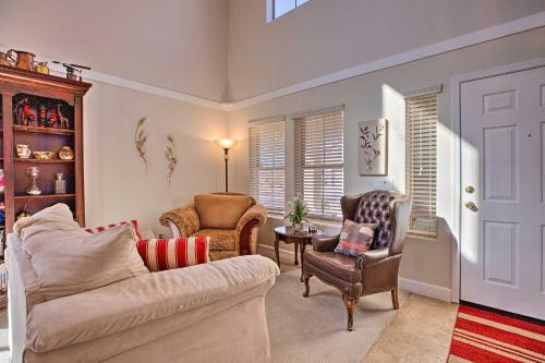 San Tan Valley Home With Patio On Golf Course!