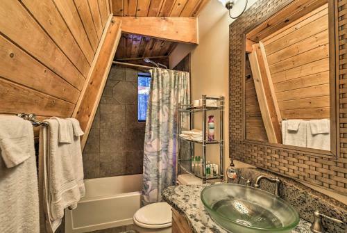 Munds Park Cabin With Furnished Deck And Fire Pit!