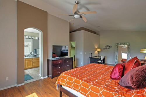 Zen Family Home On Legacy Golf Course With Pvt Pool!
