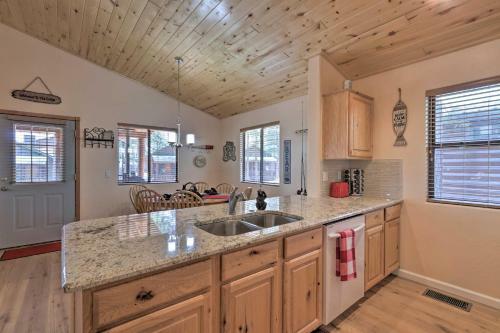 Overgaard Cabin At Bison Ranch With Grill And Deck
