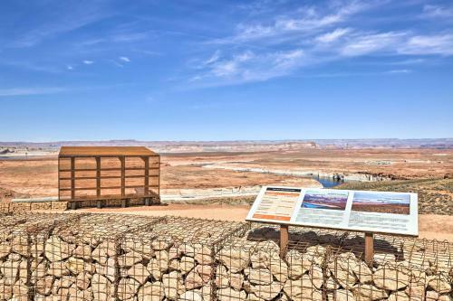 Home With Fire Pit And Yard Less Than 3 Miles To Lake Powell