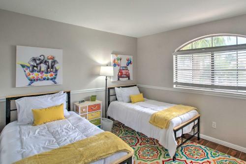 Pet-friendly Home 2 Mi From Peoria Sports Complex!