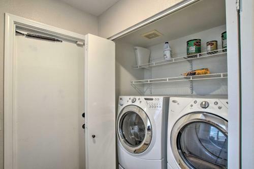 Pet-friendly Home 2 Mi From Peoria Sports Complex!