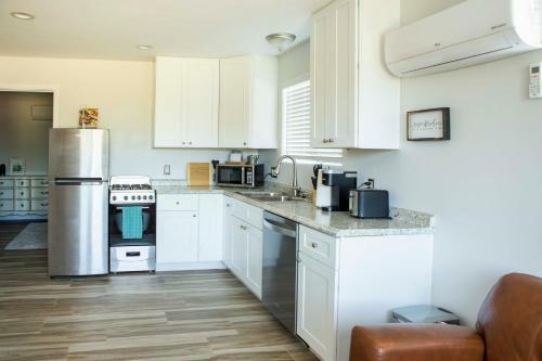 Apartamento Peaceful Phoenix Bungalow With Grill And Pool Access!