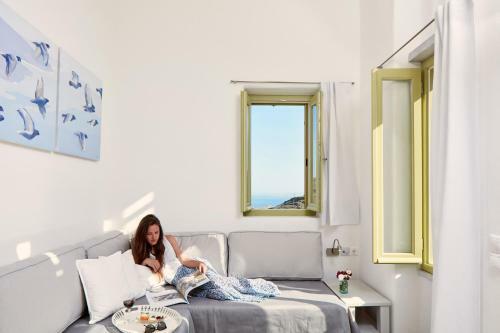 Crossroads Inn Traditional Lodging