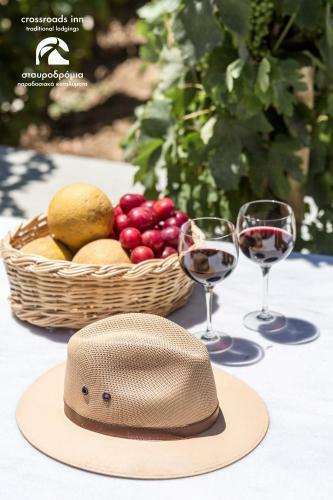 Crossroads Inn Traditional Lodging