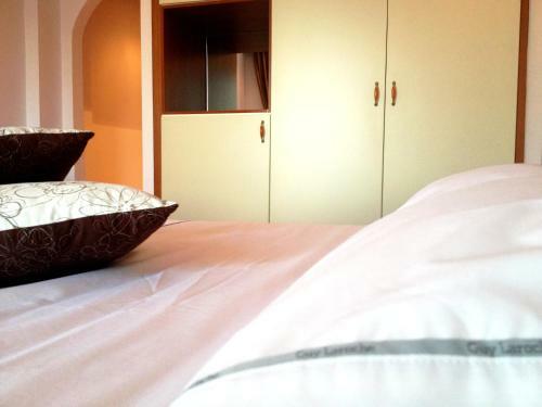 Souris Hotel