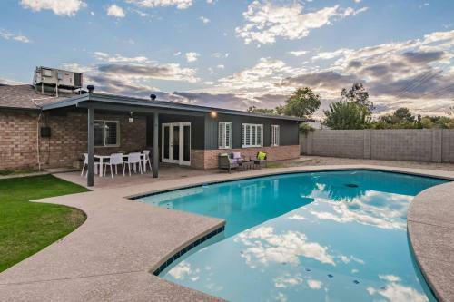 Spacious 3br | Pool And Ping Pong By Wanderjaunt