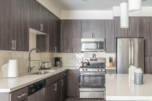 Apartamento Wanderjaunt - Chic Central Phoenix Apts