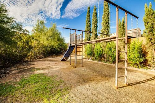 Scottsdale - 6303 N 33rd St
