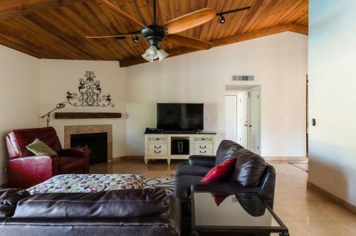 Desert Ridge - Oasis W Pool & Hot Tub