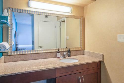Wanderjaunt - North Phoenix Apartments