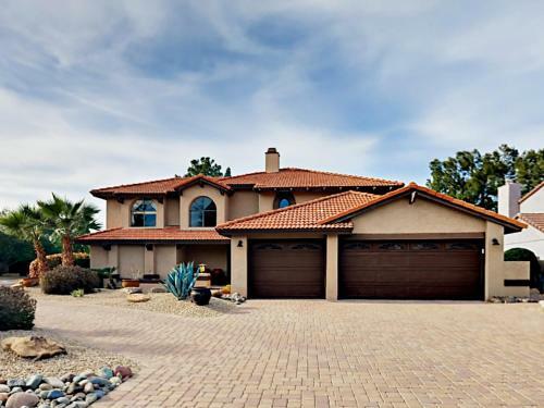 Inviting Central Scottsdale Stunner Home