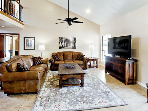 Inviting Central Scottsdale Stunner Home