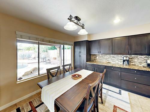 Inviting Central Scottsdale Stunner Home