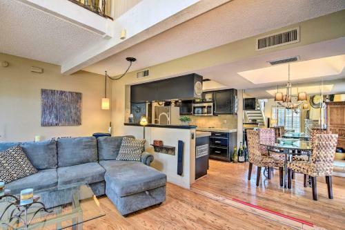 Grand Phx Townhome With Central Location, Pool Access