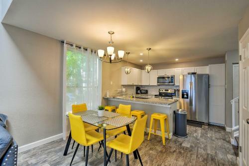 Modern Townhome With Games 18mi To Salt River Fields